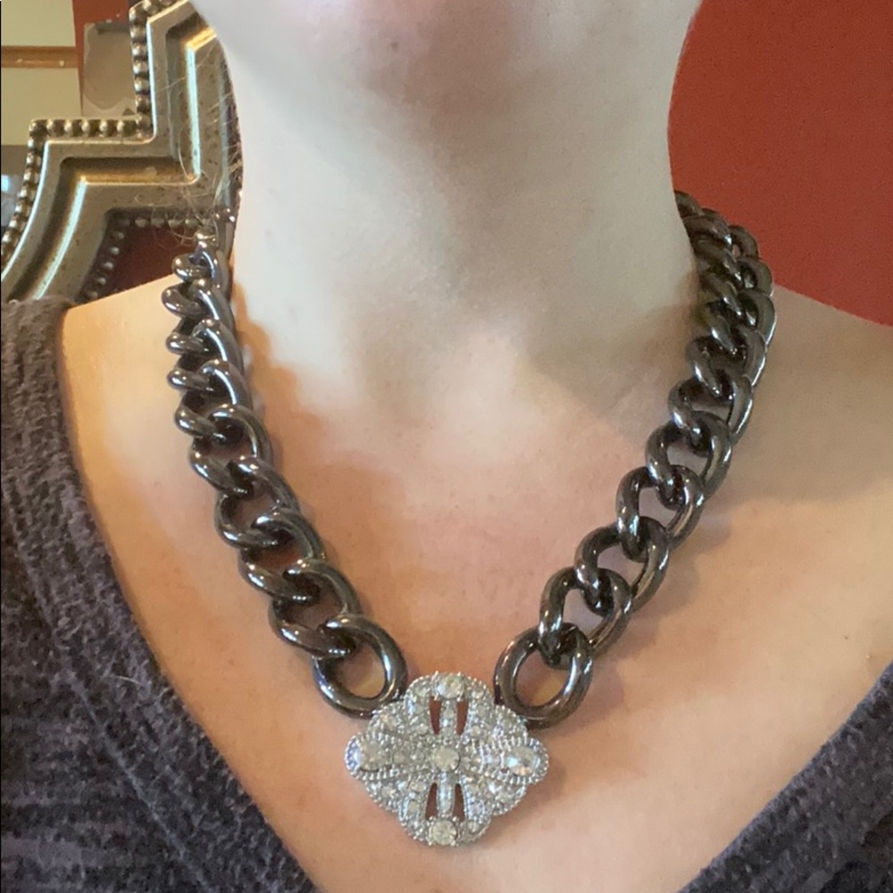 Set Lia Sophia Palladium bracelet and necklace